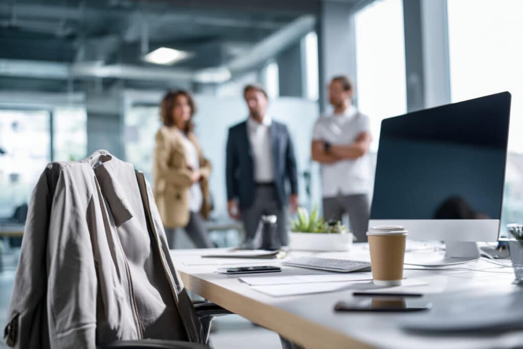 abandon de poste en contrat cdd